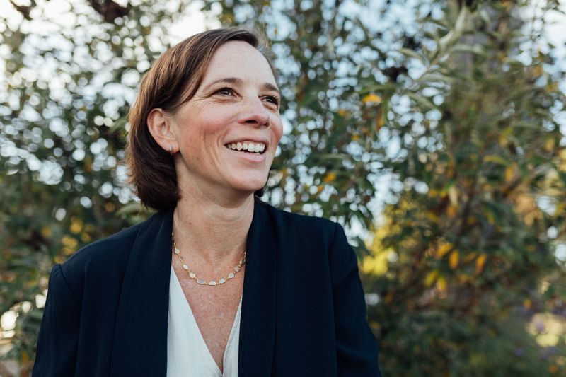 Louise Bedsworth, Vorsitzende des Beratungsausschusses.