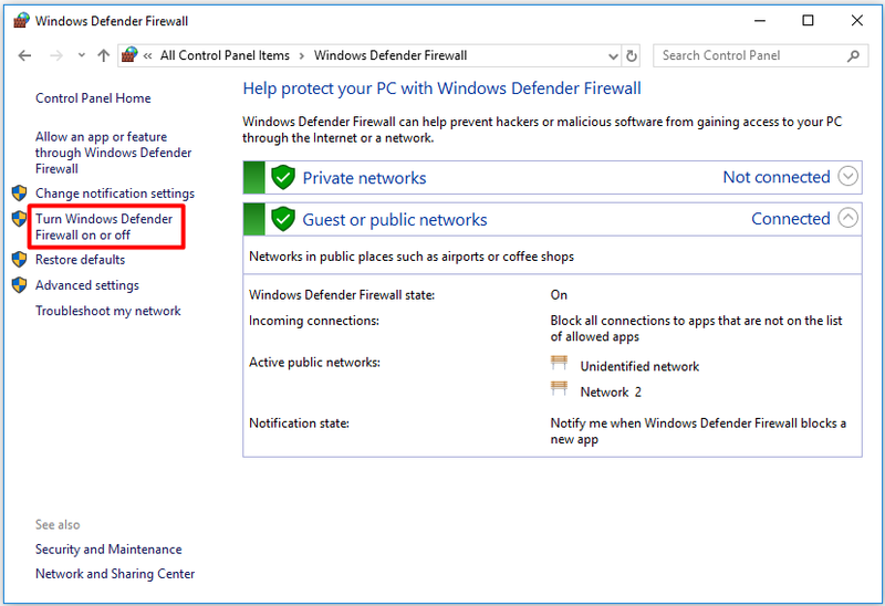 klik på indstillingen Slå Windows Defender Firewall til eller fra