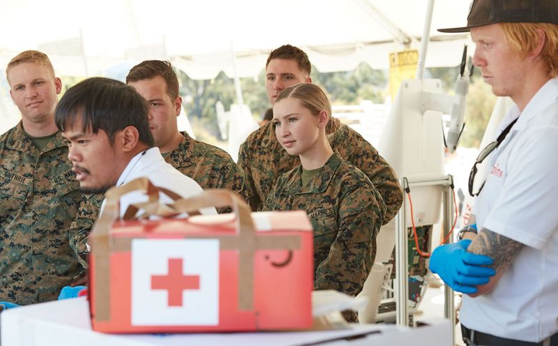Les Marines américains participent à un exercice de drone médical