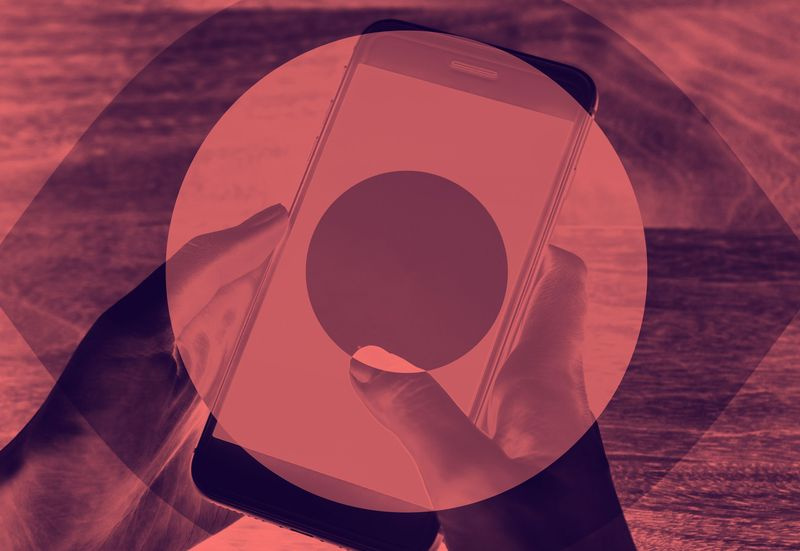 Mme Tech ; Photo originale : Pexels
