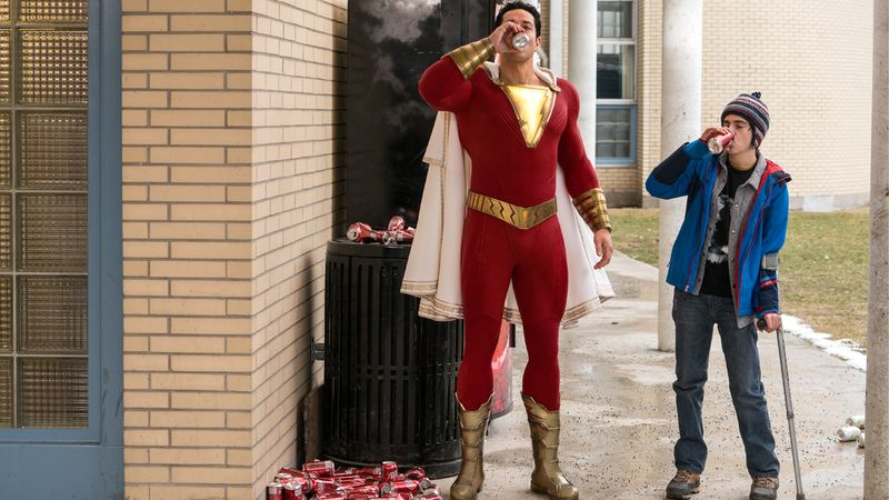 Zachary Levi e Jack Dylan Grazer in Shazam!
