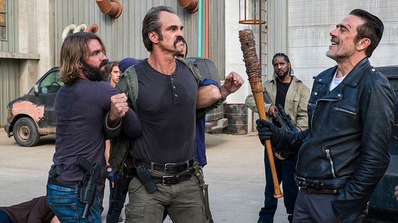 Simon vs Negan i The Walking Dead sæson 8, afsnit 15