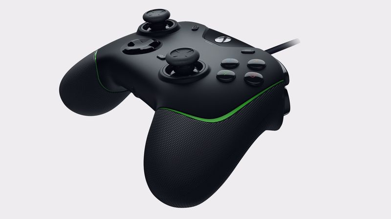 Parhaat Xbox Series X -lisävarusteet: Razer Wolverine V2