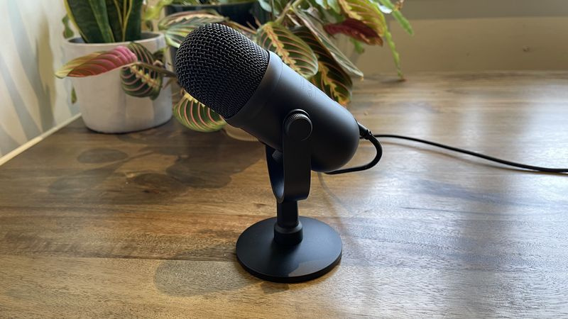 Razer Seiren V2 Pro