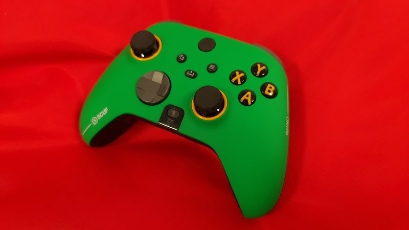 Scuf Instinct Pro controller anmeldelse