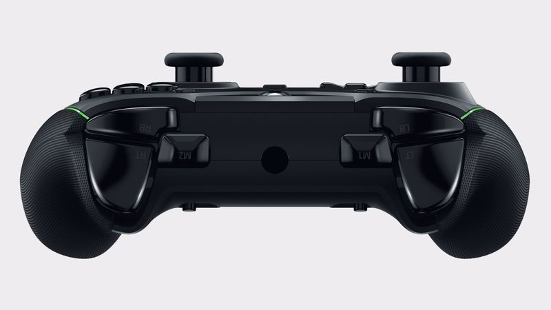 I migliori accessori per Xbox Series X: Razer Wolverine V2