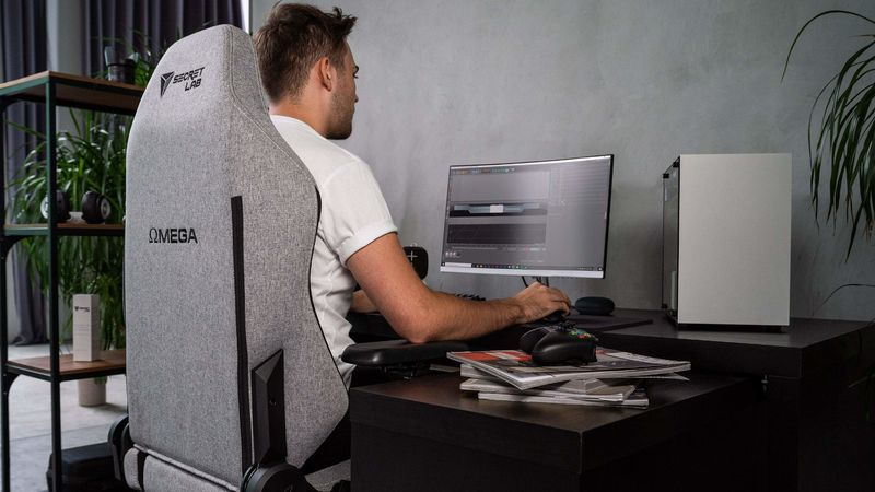 Secretlab Omega SoftWeave 2020