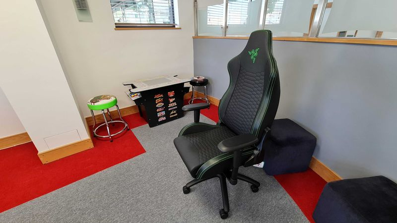 Recensione di Razer Iskur X