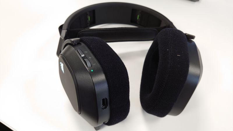 Corsair HS80 RGB trådlös