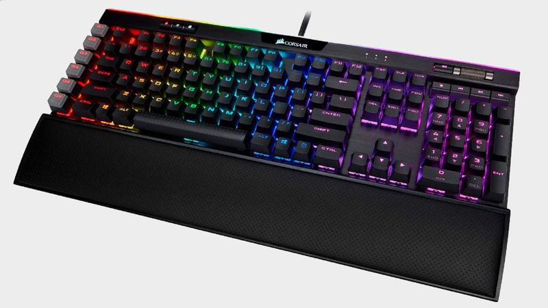 Corsair K95 RGB Platinum XT recension