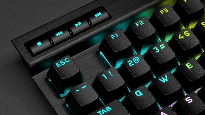 Corsair K70 RGB TKL arvostelu