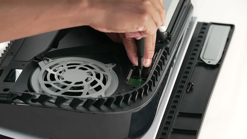 PS5 SSD installation