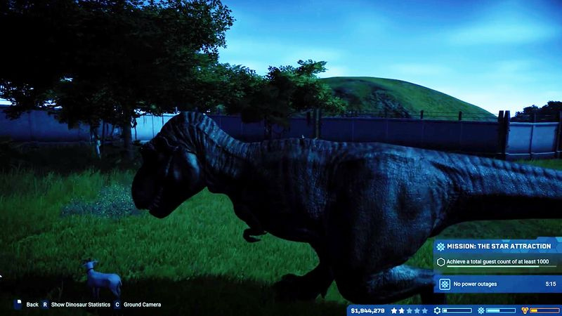 T-Rex skal spise en geit i Jurassic World Evolution