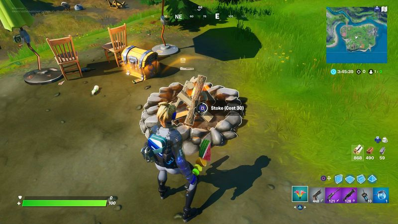 Fortnite Camp Cod lejrbål brænder