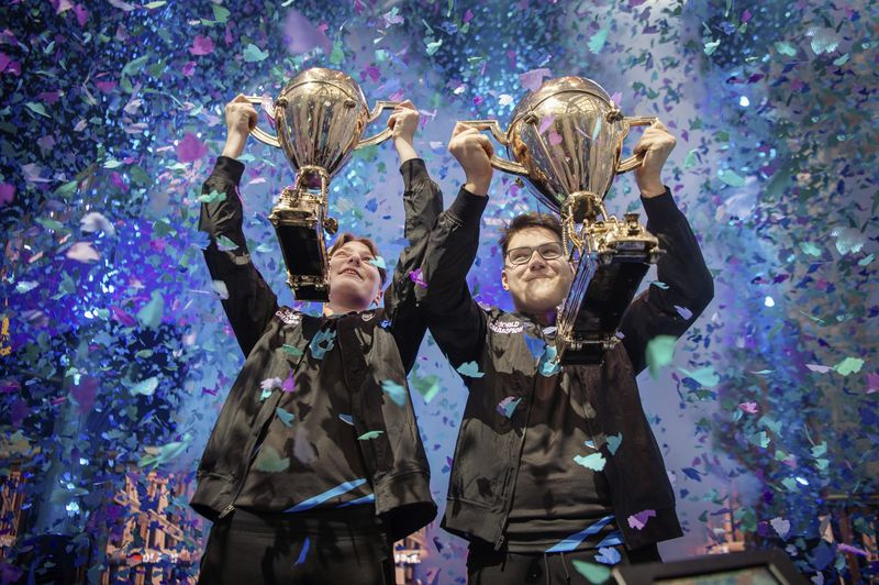 Aqua & Nyhrox, vinnare av Fortnite World Cup Duos