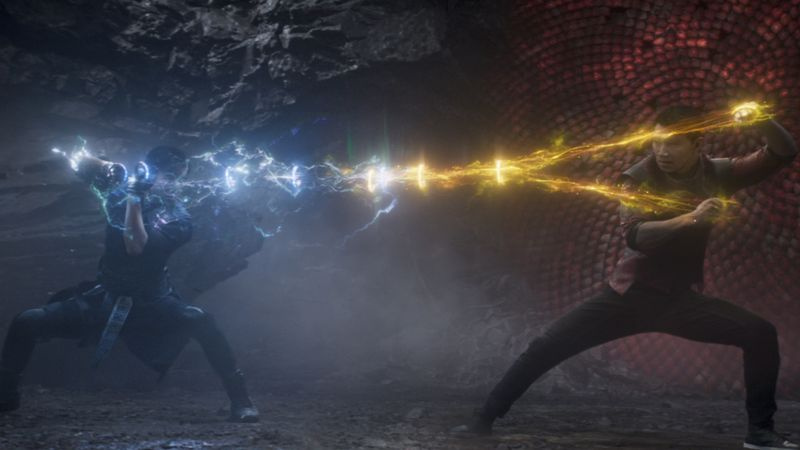 ancora dal trailer di Shang-Chi e la leggenda dei dieci anelli