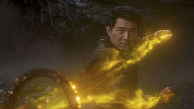 ancora dal trailer di Shang-Chi e la leggenda dei dieci anelli