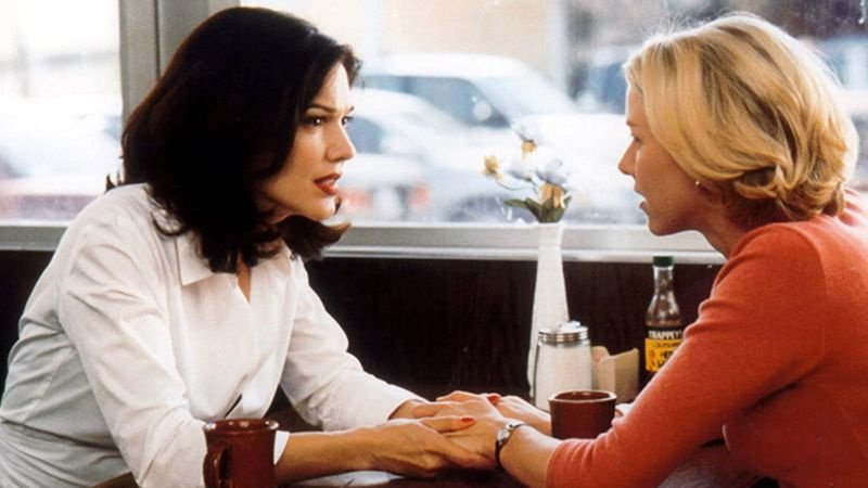 Laura Harring en Naomi Watts in Mulholland Drive