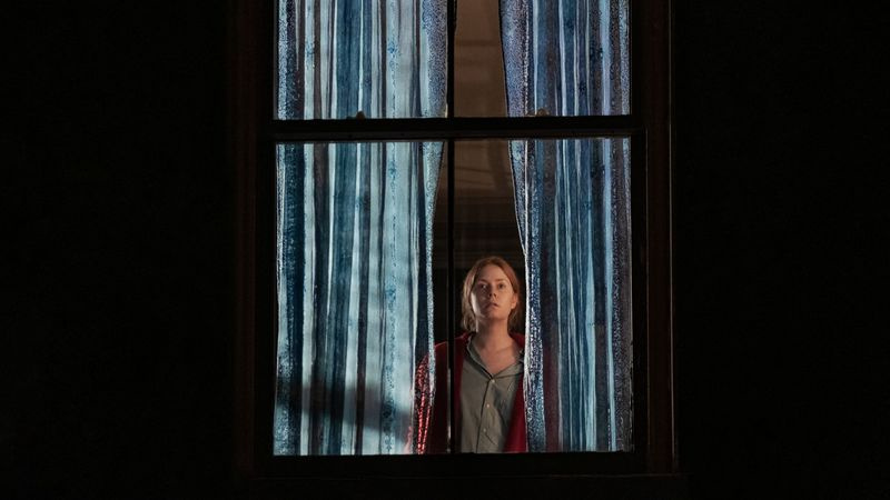 Amy Adams elokuvassa The Woman in the Window