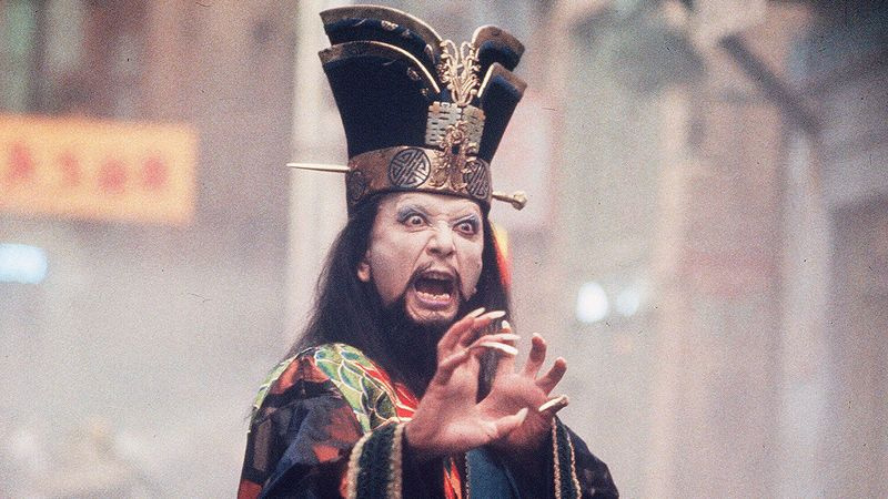 James Hong suurissa ongelmissa Pikku-Kiinassa
