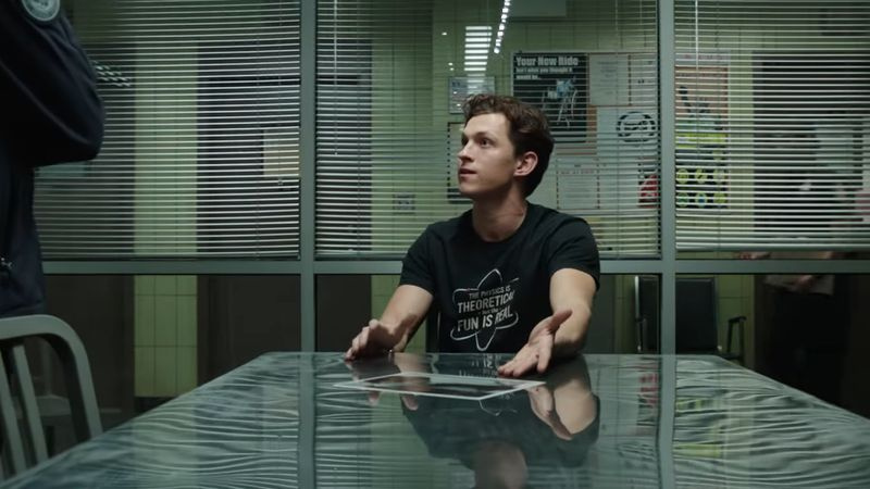 Tom Holland nel trailer di Spider-Man: No Way Home