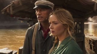 Dwayne Johnson ja Emily Blunt viidakkoristeilyssä