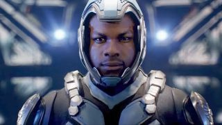 John Boyega jaeger-lentäjäpuvussaan Pacific Rim: Uprisingista.