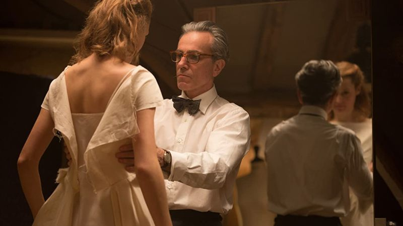 Vicky Krieps en Daniel Day-Lewis in Phantom Thread