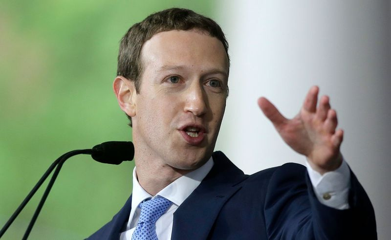 Mark Zuckerberg spricht vor einem Publikum