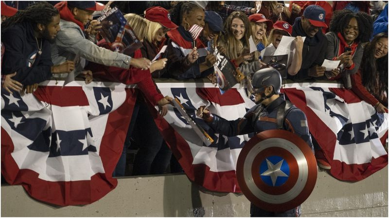 Wyatt Russell jako John Walker w The Falcon and the Winter Soldier