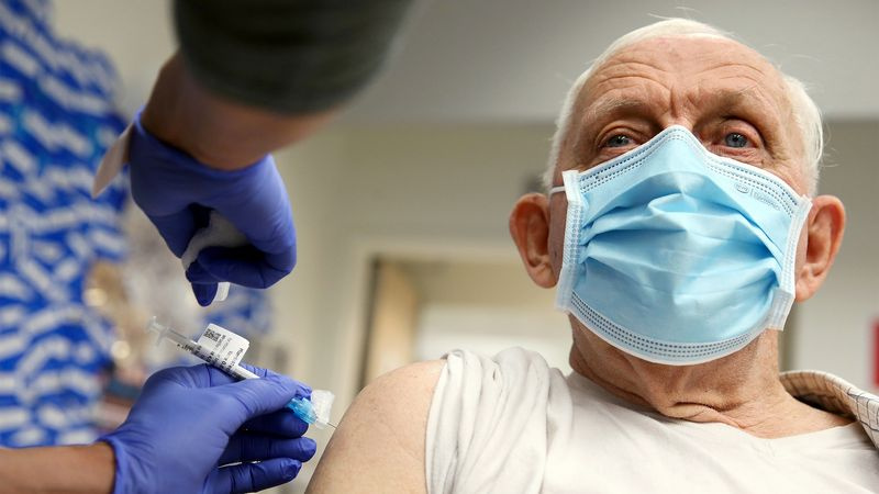 Vaccin Pfizer en Californie