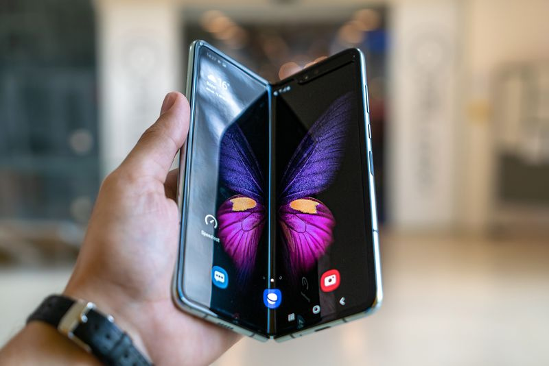 Galaxy faltbares Telefon