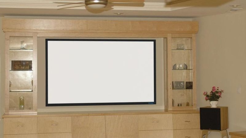 Bedste projektorlærreder: Stewart Filmskærm Cima Neve White Projector Screen